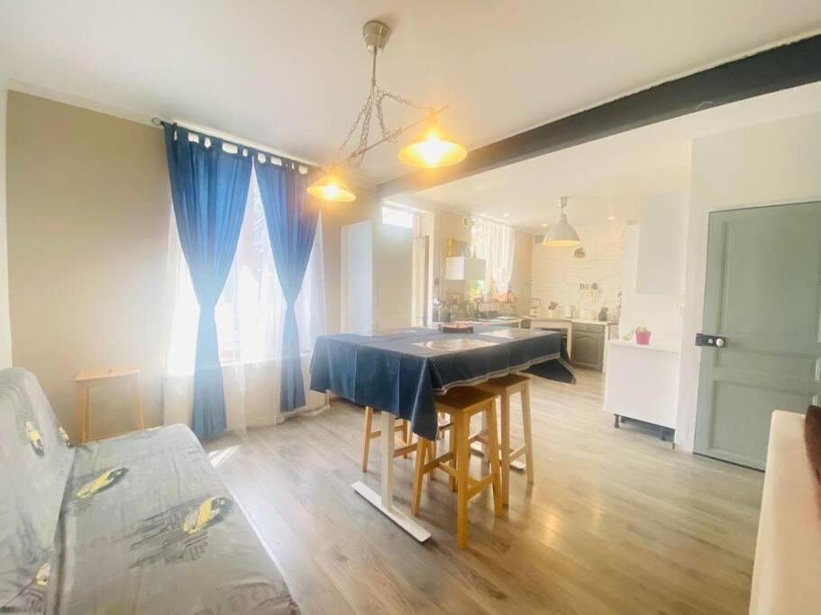 Ferienwohnung Cocon Familial Laon Exterior foto