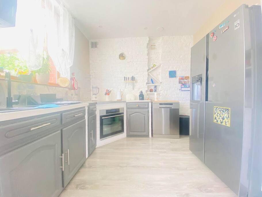 Ferienwohnung Cocon Familial Laon Exterior foto